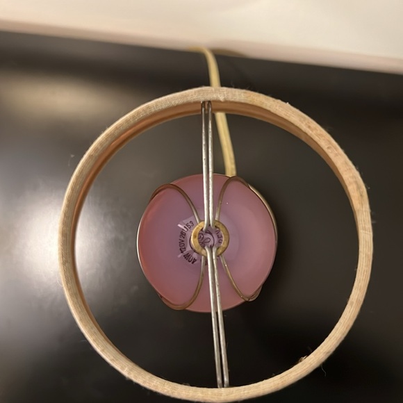 Rustic Pinecone Lamp - Picture 5 of 13